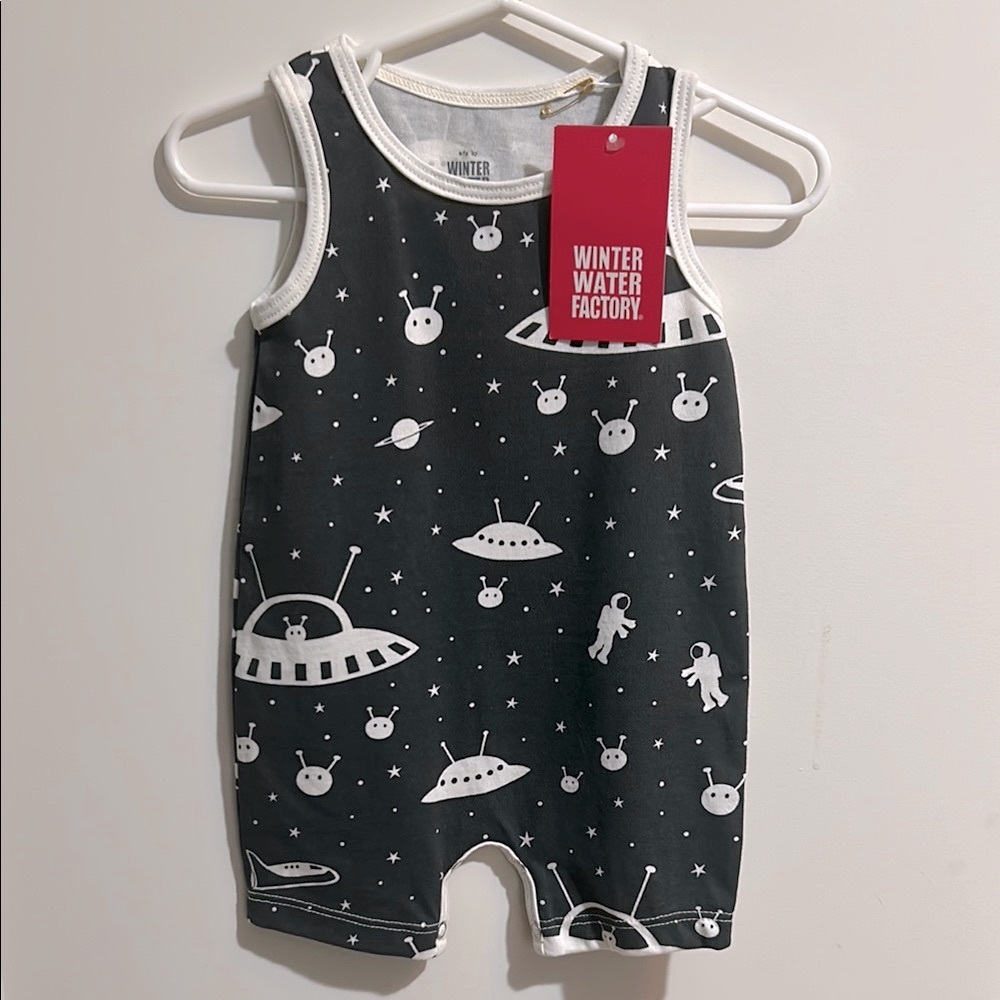 Newborn Winter Water Factory Charcoal Space-Themed Romper; New; Organic Cotton